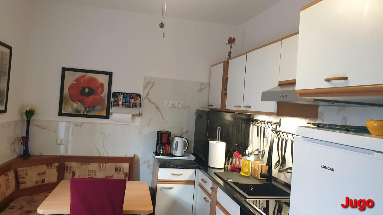 Apartments Bura & Jugo, Cres, Without Stress Buitenkant foto