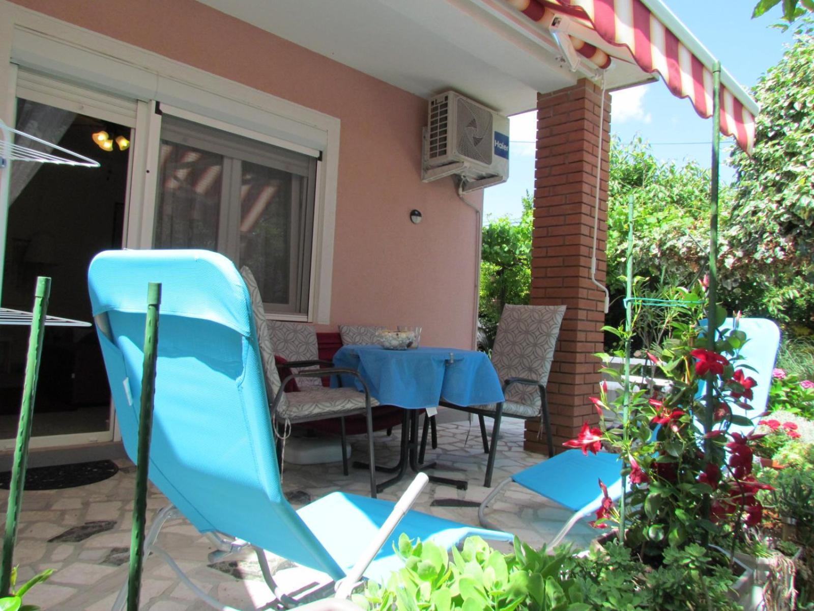 Apartments Bura & Jugo, Cres, Without Stress Buitenkant foto