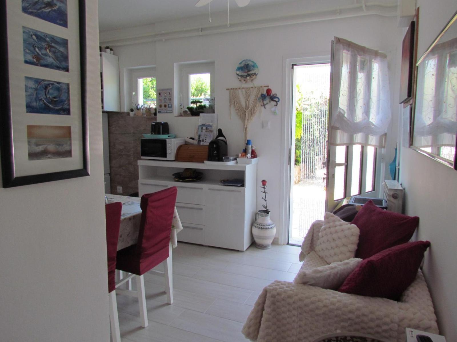 Apartments Bura & Jugo, Cres, Without Stress Buitenkant foto