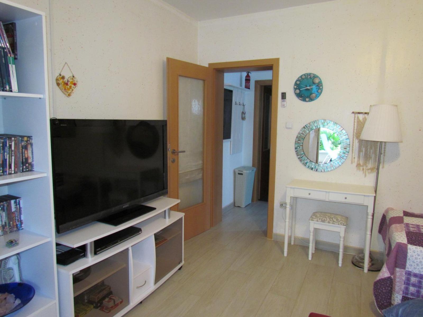 Apartments Bura & Jugo, Cres, Without Stress Buitenkant foto