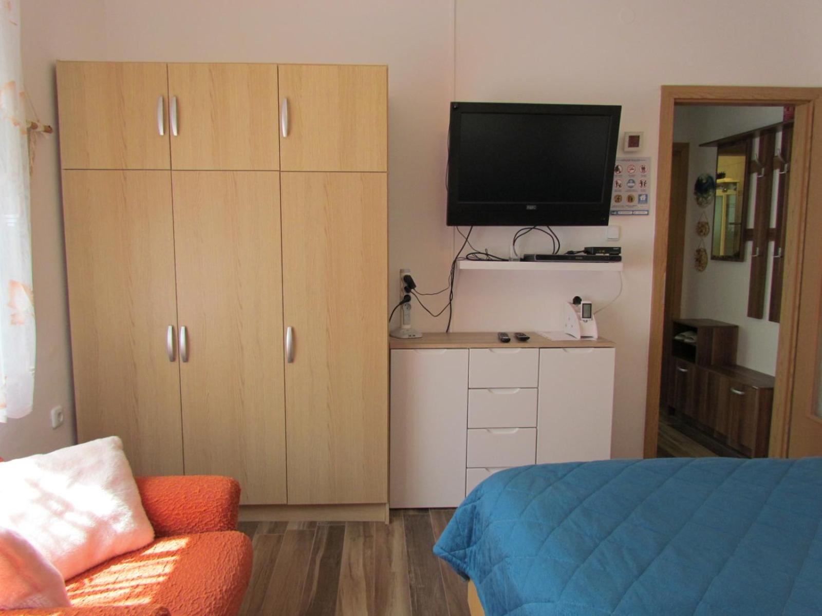 Apartments Bura & Jugo, Cres, Without Stress Buitenkant foto