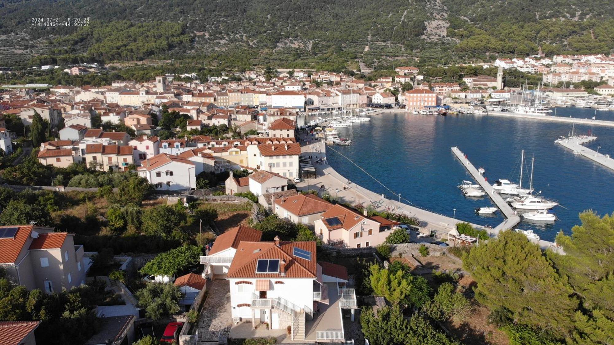 Apartments Bura & Jugo, Cres, Without Stress Buitenkant foto
